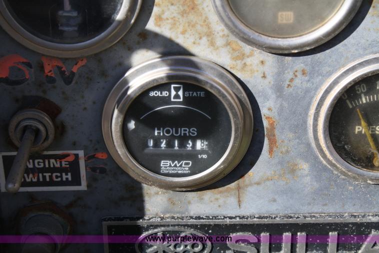 image for item 4768 Sullair 185 air compressor