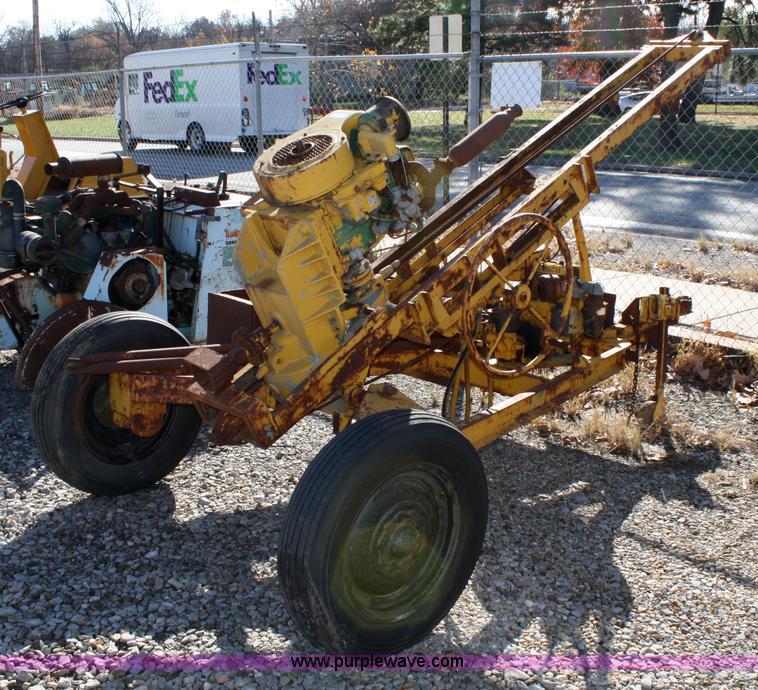 image for item 4771 Core drill