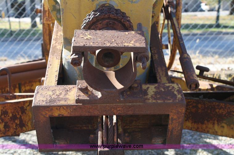 image for item 4771 Core drill