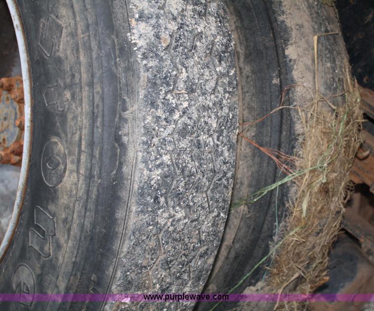 image for item 4782 1990 International 4600 dump truck