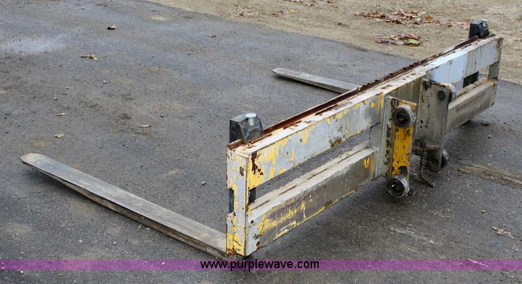 image for item 4787 48" forks