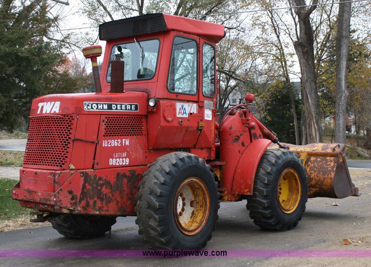 image for item 4788 1970 John Deere 544 wheel loader