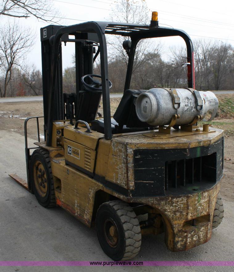 image for item 4792 Caterpillar V50D forklift