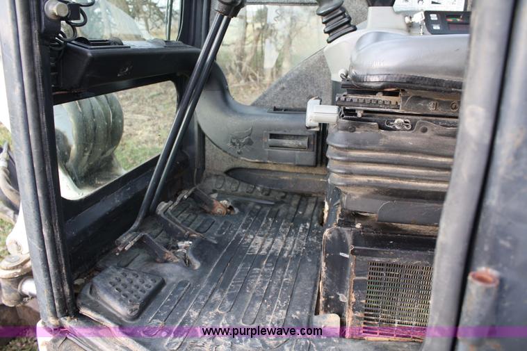 image for item 4819 2004 Bobcat 435G ZHS compact excavator