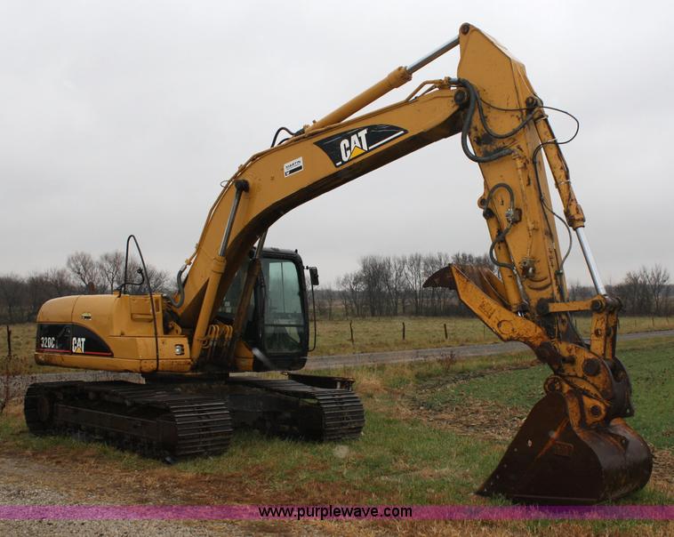 image for item 4820 2001 Caterpillar 320CL excavator