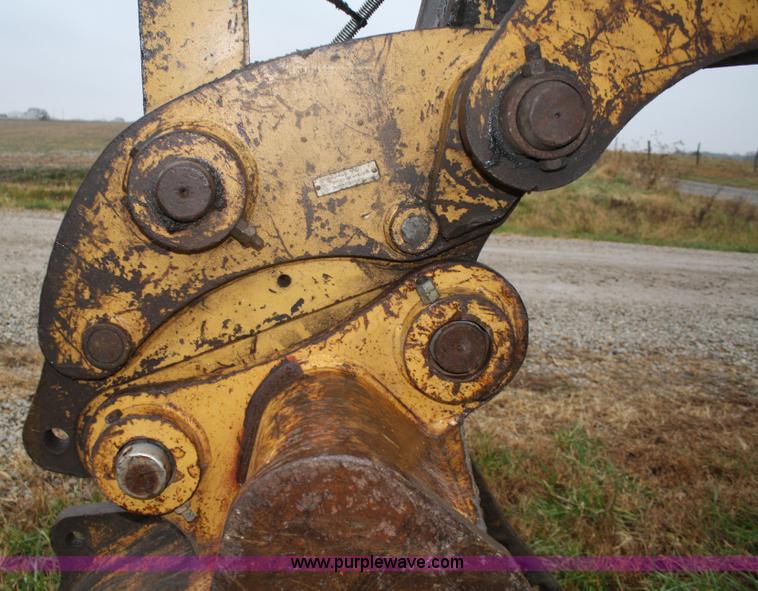 image for item 4820 2001 Caterpillar 320CL excavator