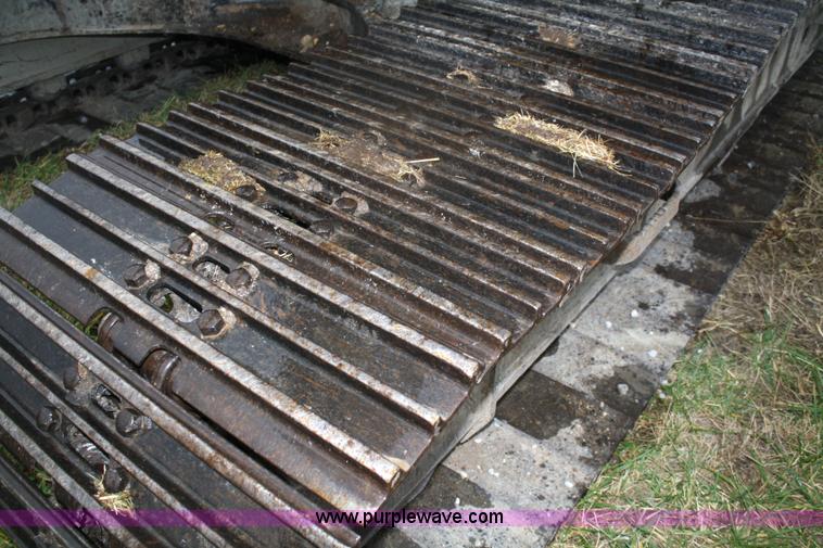 image for item 4820 2001 Caterpillar 320CL excavator