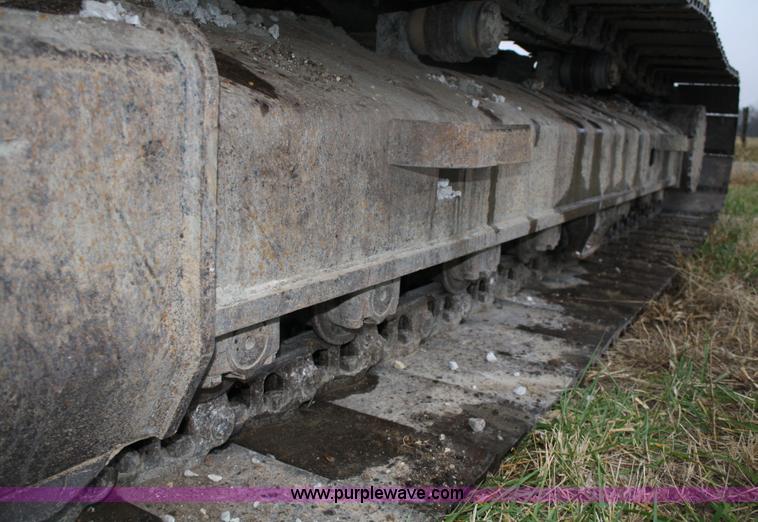 image for item 4820 2001 Caterpillar 320CL excavator