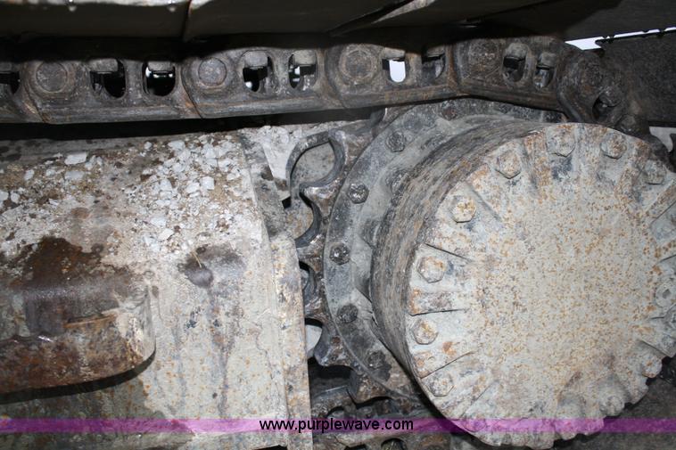 image for item 4820 2001 Caterpillar 320CL excavator