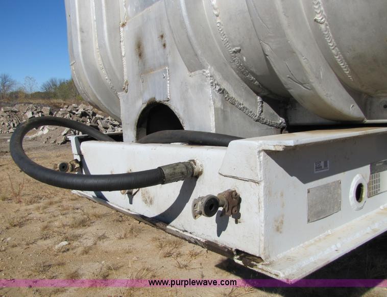 image for item 5157 1990 Fruehauf 24' end dump trailer