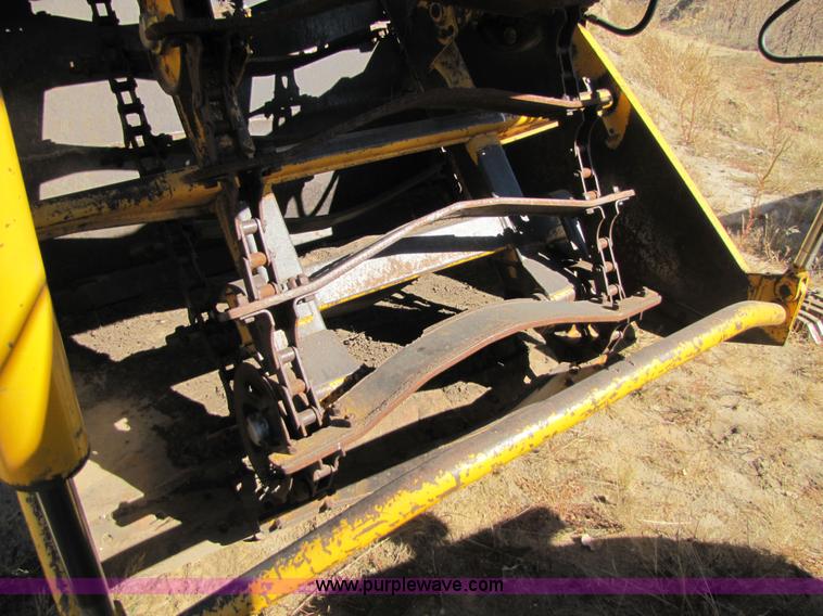 image for item 5160 1967 John Deere 7600 paddle scraper