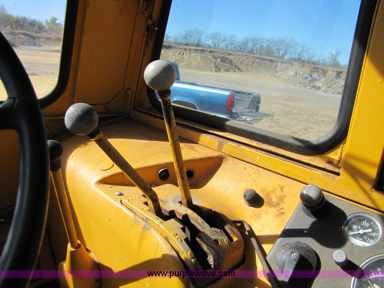 image for item 5160 1967 John Deere 7600 paddle scraper