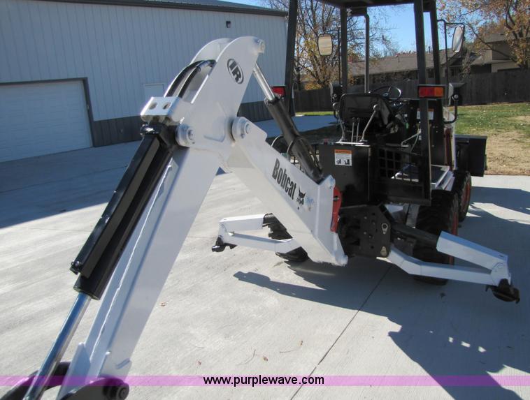 image for item 5231 2002 Bobcat B100 Turbo loader backhoe