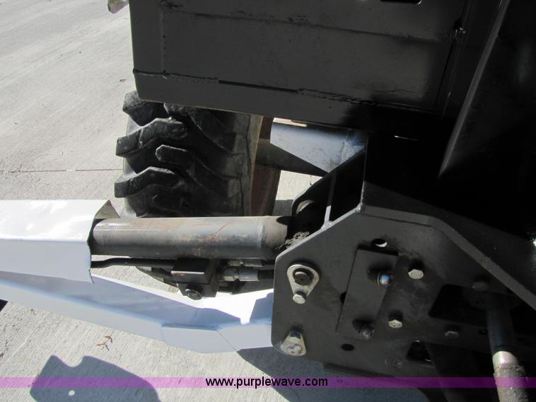 image for item 5231 2002 Bobcat B100 Turbo loader backhoe