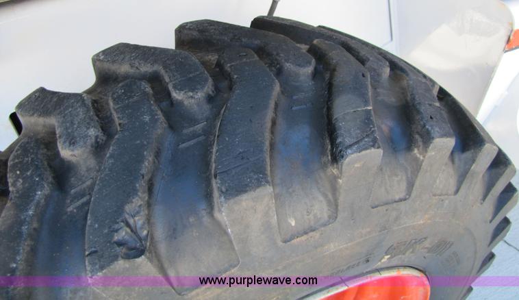 image for item 5231 2002 Bobcat B100 Turbo loader backhoe