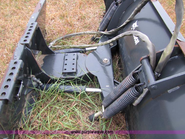 image for item 5304 2005 Bobcat 96 snow blade