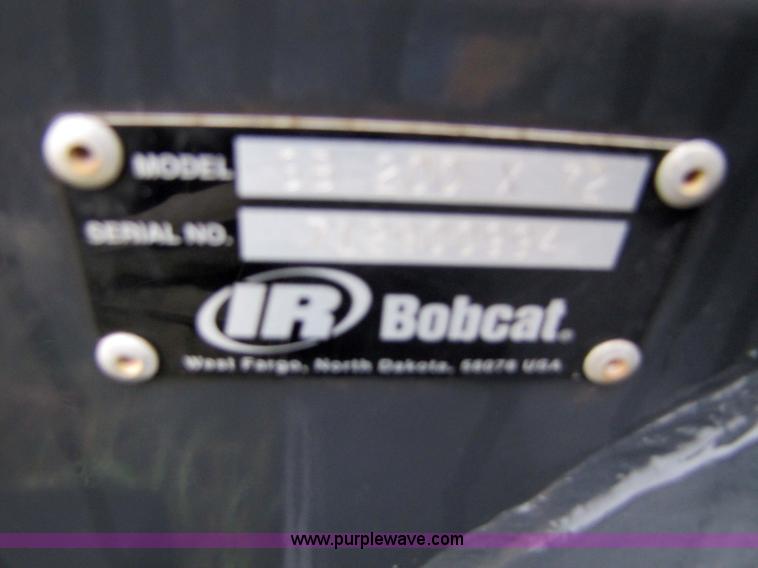 image for item 5306 2005 Bobcat SB200X72 snow blower