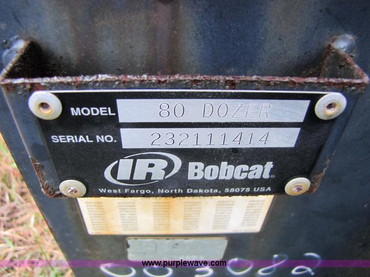 image for item 5307 2005 Bobcat 80 dozer blade