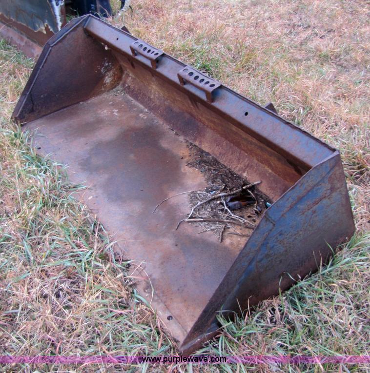 image for item 5308 6' skid steer bucket