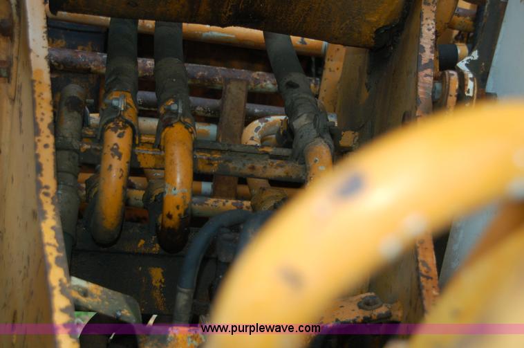 image for item 5549 1981 Drott Case 40CE excavator