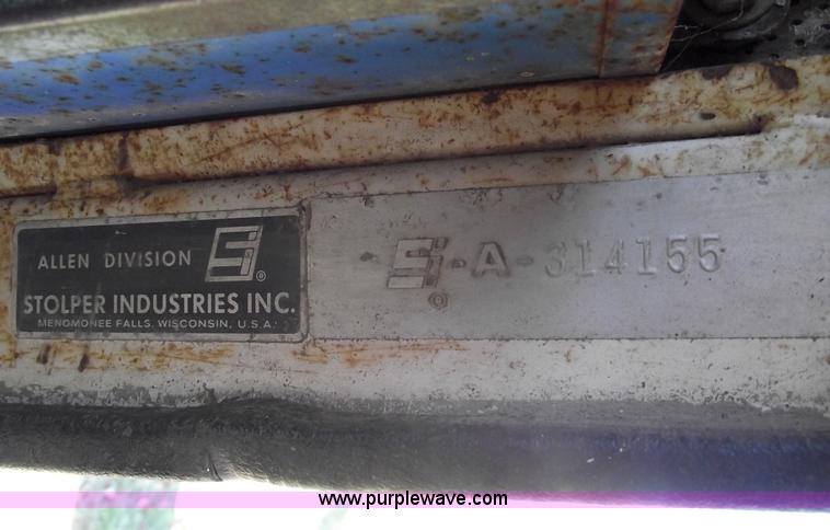 image for item 5549 1981 Drott Case 40CE excavator