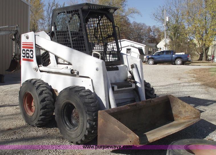 image for item 5992 1998 Bobcat 963 skid steer