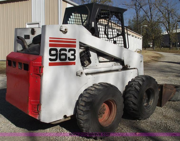 image for item 5992 1998 Bobcat 963 skid steer