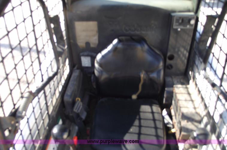 image for item 5992 1998 Bobcat 963 skid steer