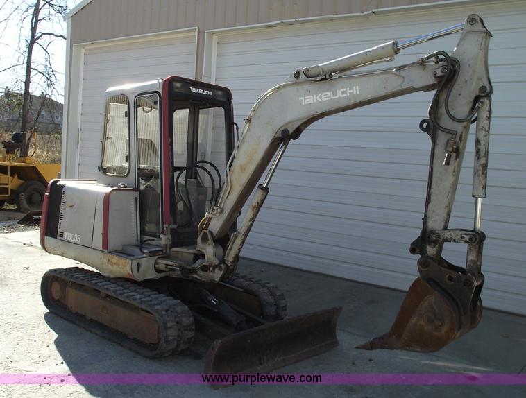 image for item 5993 1994 Takeuchi TB035 mini excavator