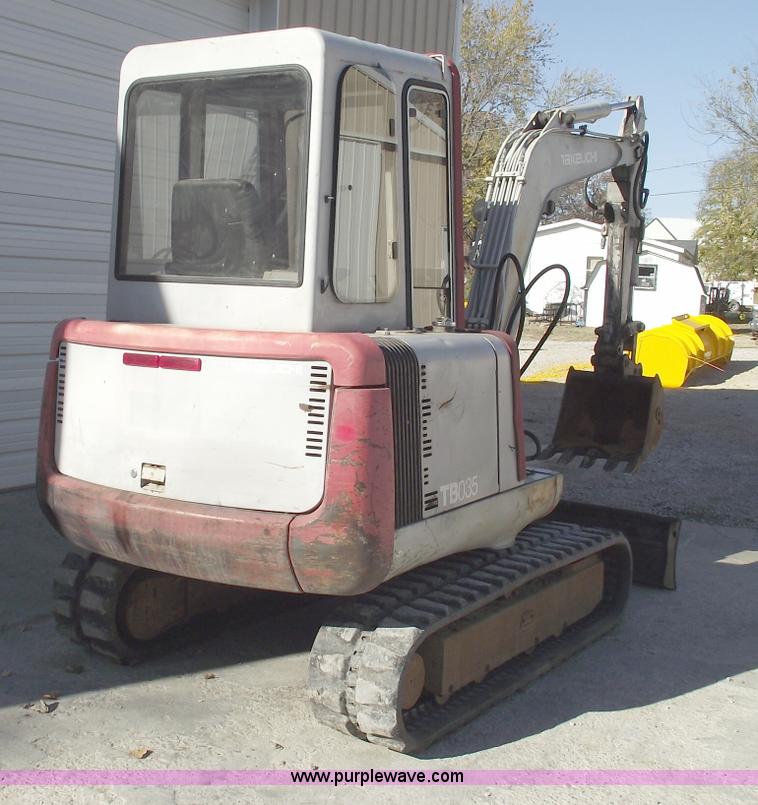 image for item 5993 1994 Takeuchi TB035 mini excavator
