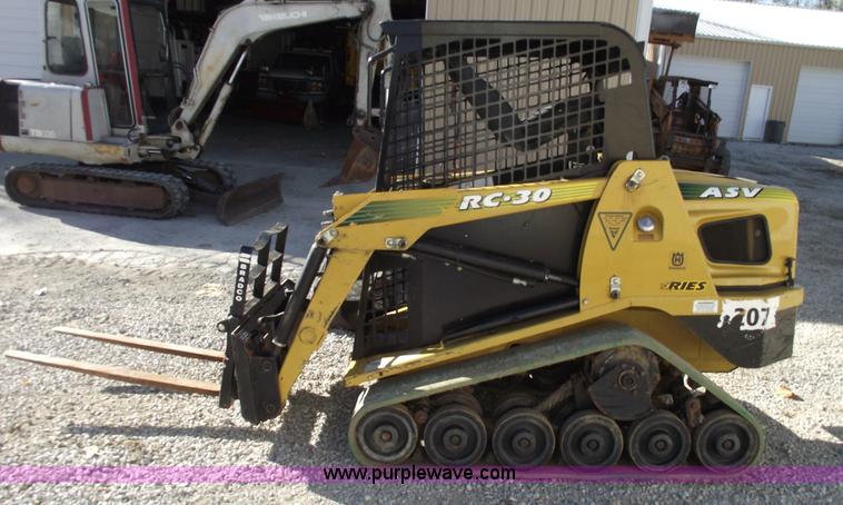 image for item 5994 2007 ASV RC30 skid steer with three attachments