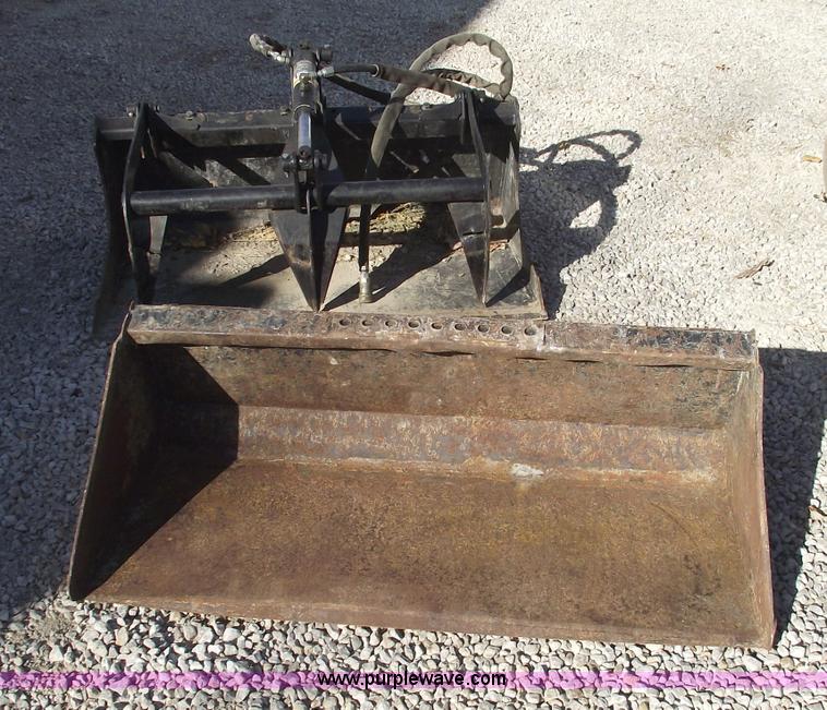 image for item 5994 2007 ASV RC30 skid steer with three attachments