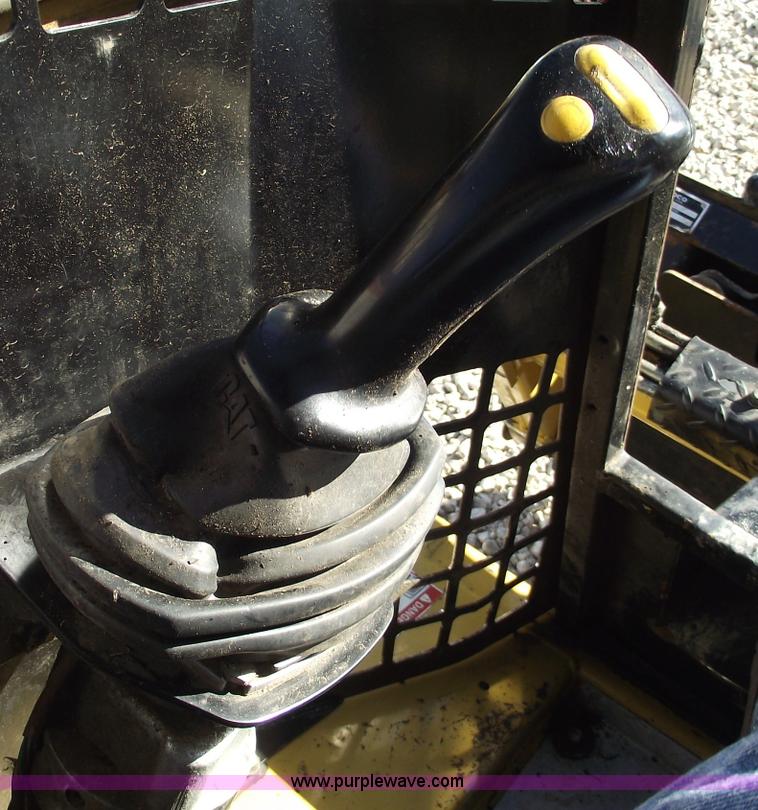 image for item 5994 2007 ASV RC30 skid steer with three attachments