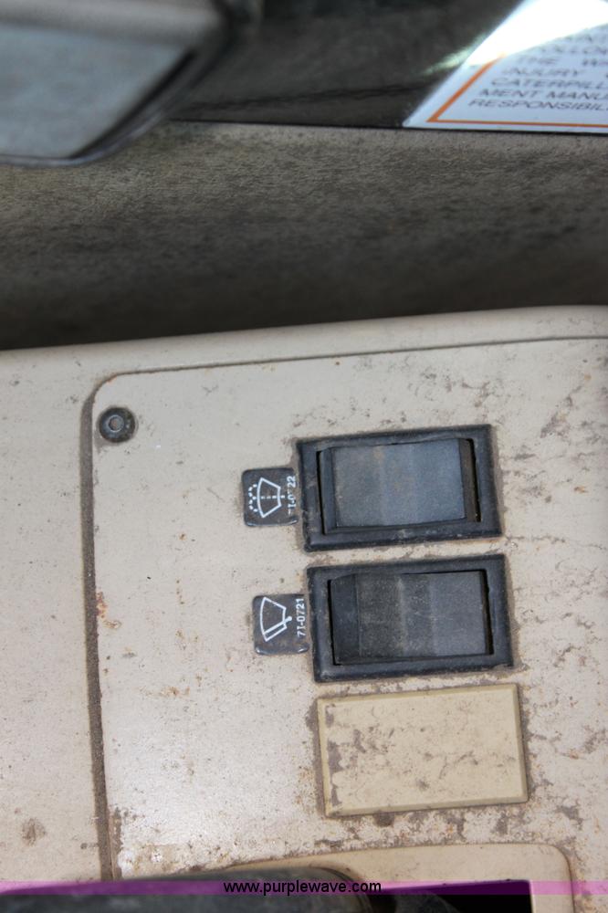 image for item 6375 1996 Caterpillar 330L excavator