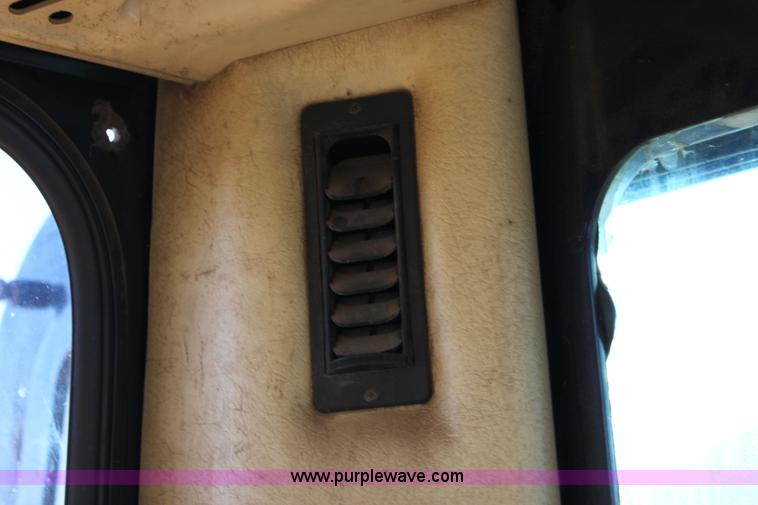 image for item 6375 1996 Caterpillar 330L excavator