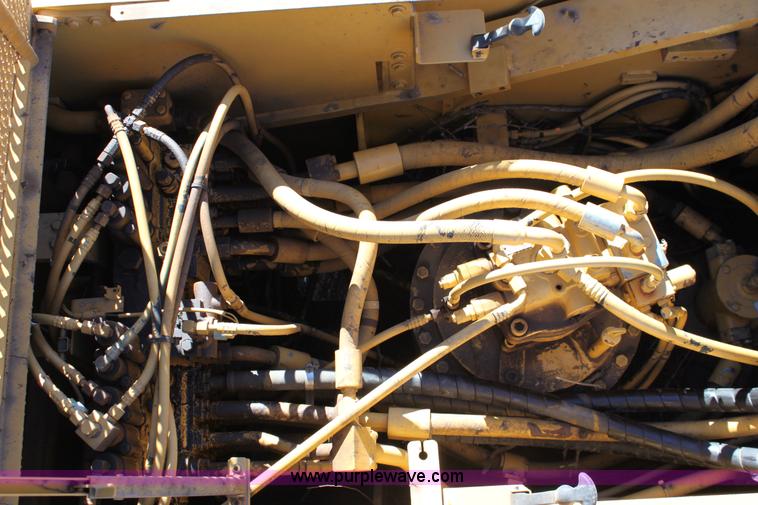 image for item 6375 1996 Caterpillar 330L excavator