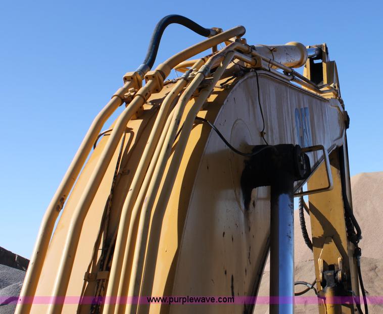 image for item 6375 1996 Caterpillar 330L excavator