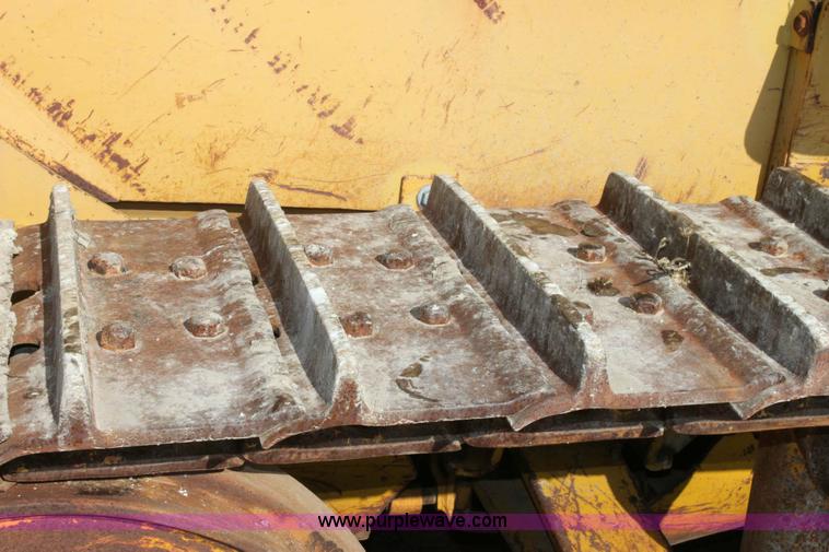 image for item 6388 1958 Caterpillar D7 dozer