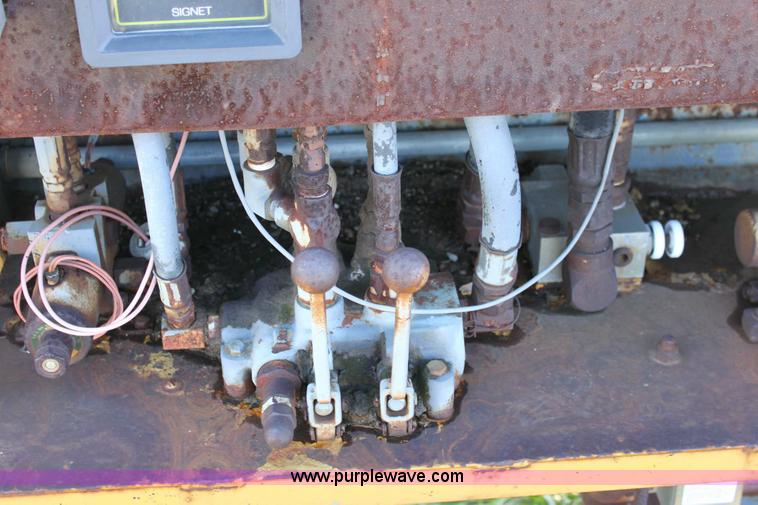 image for item 6391 Cedarapids pug mill