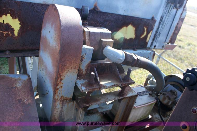 image for item 6391 Cedarapids pug mill