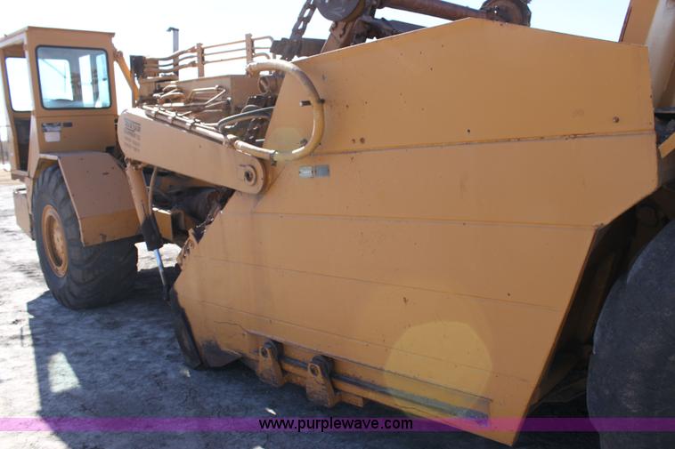 image for item 6710 Clark 292E scraper