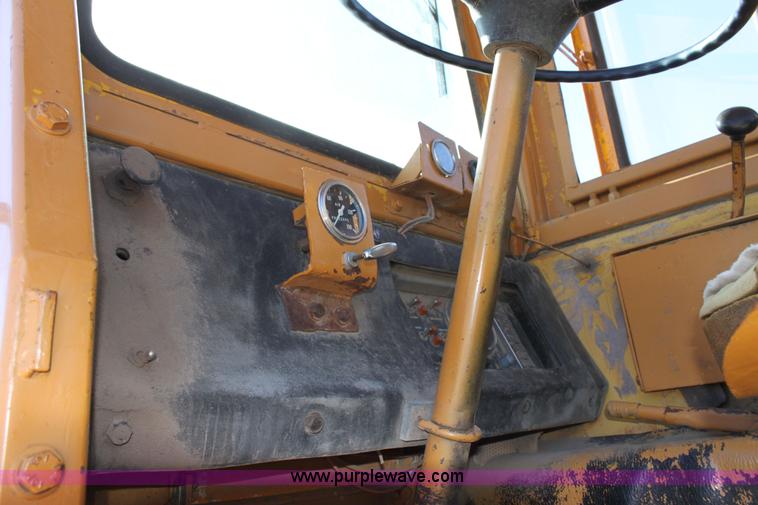 image for item 6710 Clark 292E scraper