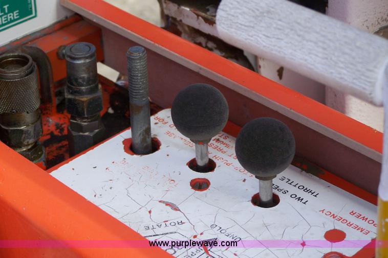 image for item 7295 1987 Chevrolet 70 truck with UEC S50 HAB boom