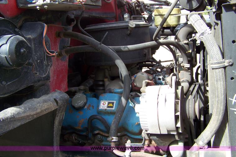 image for item 7295 1987 Chevrolet 70 truck with UEC S50 HAB boom