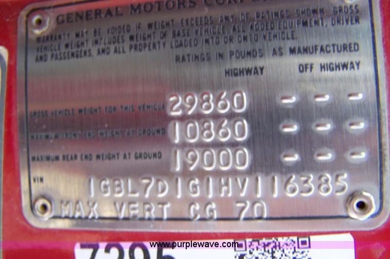 image for item 7295 1987 Chevrolet 70 truck with UEC S50 HAB boom