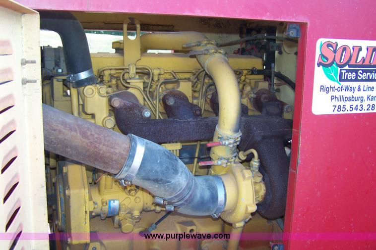 image for item 7307 Wood Chuck W/C-17G chipper shredder