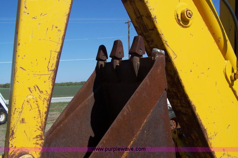 image for item 7455 1978 John Deere 310A loader backhoe