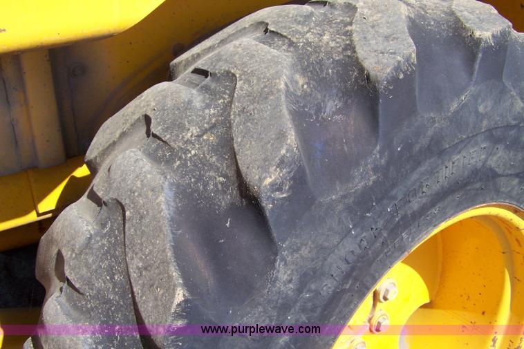 image for item 7455 1978 John Deere 310A loader backhoe