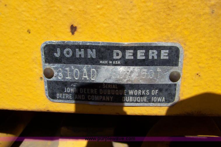 image for item 7455 1978 John Deere 310A loader backhoe