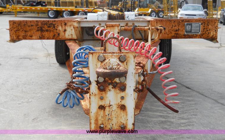 image for item 7761 1989 Trail King TKT20-2400 20' trailer